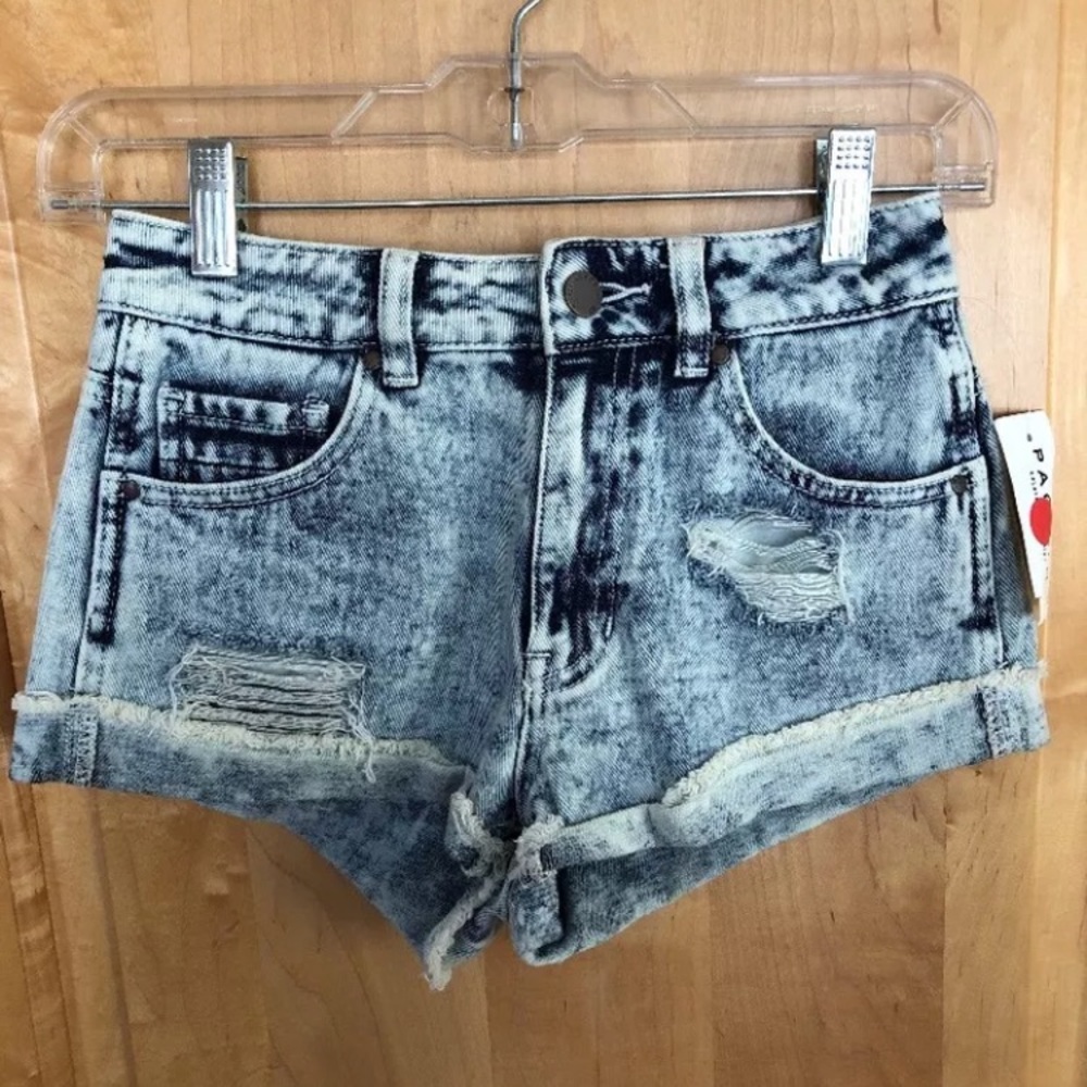 Kendall & Kylie Pacsun High Waisted Shorts 23